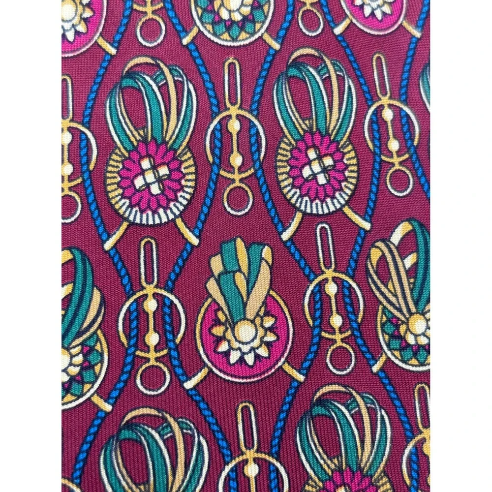 Michelsen's of London 100% Silk Tie Burgundy Equestrian Chain Medallion Classic